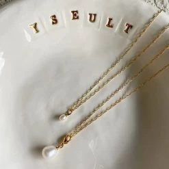 Collier Margaret -Vêtements De Mode 4bd8b5 1bf29d05fe1d4b64b0045dabd6aca856 mv2