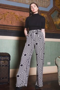 Quea Pants - Lola Black -Vêtements De Mode AW23 Naples Poppy 5