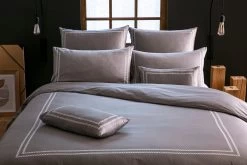 Parure De Lit Satin : Housse De Couette + 2 Taies D'Oreiller - Gris