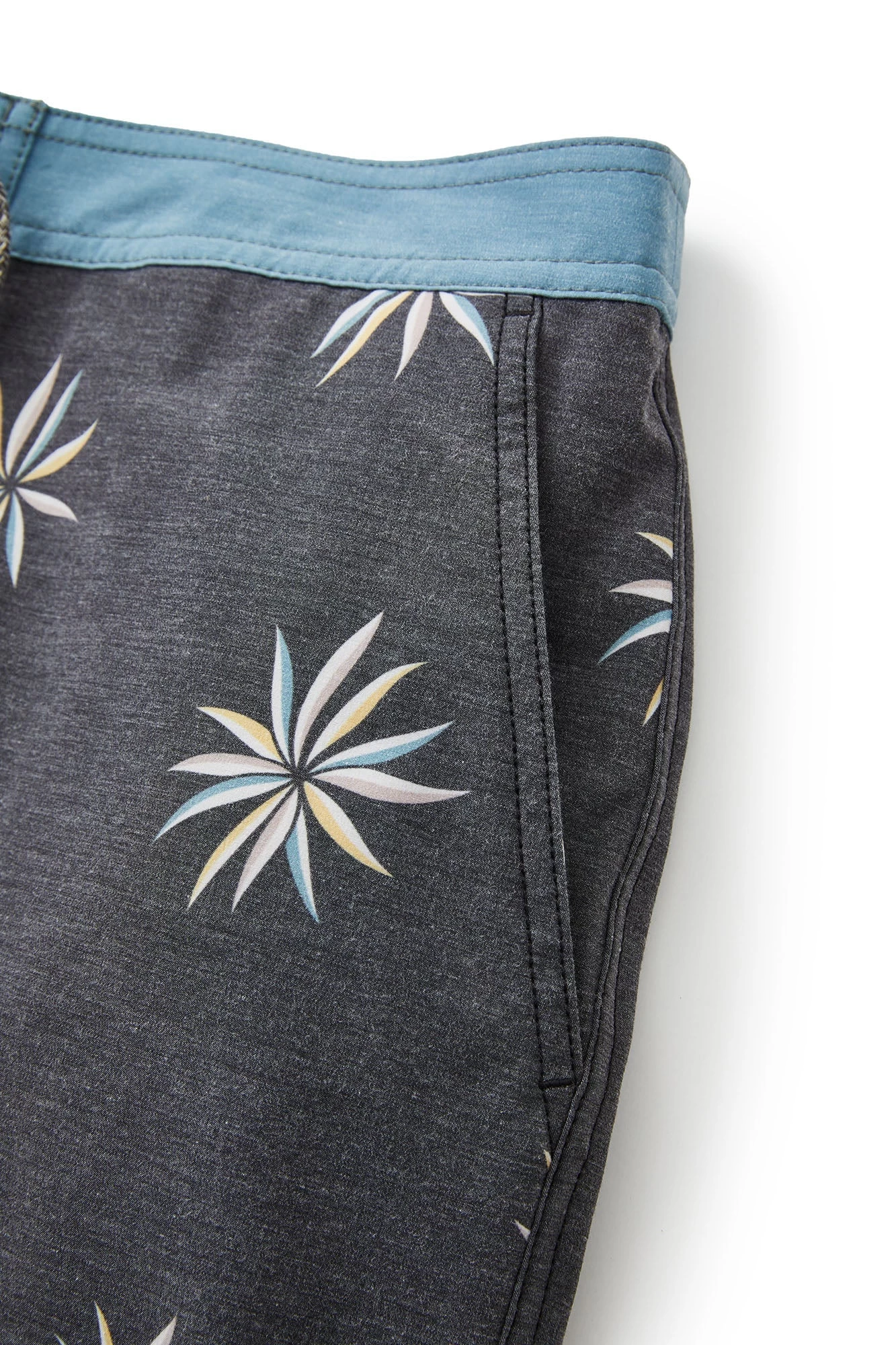 Boardshort Valance Hybrid Trunk - Homme 10 Boardshort Valance Hybrid Trunk - Homme – Image 8