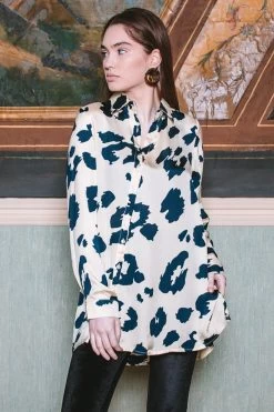 Maelis Shirt - Panther Navy -Vêtements De Mode Poppy AW23 3 709f76f5 d123 4620 9448 a5b070afdfbb