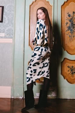 Orga Maxi Dress - Panther Navy -Vêtements De Mode Poppy AW23 3 76ecc812 2d3d 4efc 8593 71f16329ad21