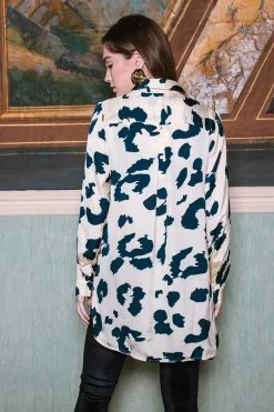 Maelis Shirt - Panther Navy -Vêtements De Mode Poppy AW2387 9fd88c33 2dd0 4f5a 96fb 31c848d29930