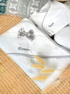 La Panoplie De Naissance - Gris - À Personnaliser -Vêtements De Mode ec53d0 35dd5b71b26746eeb4aa06faaa5e538e mv2