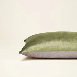 Housse De Coussin Castiglione Olivine Et Taupe -Vêtements De Mode housse de coussin CASTIGLIONE 000606 V7 CM hover