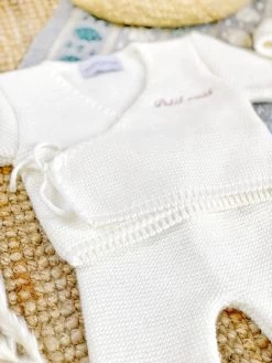 Trousseau De Naissance La Petite Perle - Blanc - À Personnaliser -Vêtements De Mode tenue de naissance la petite perle blanc tenue de naissance maison pioline 312234